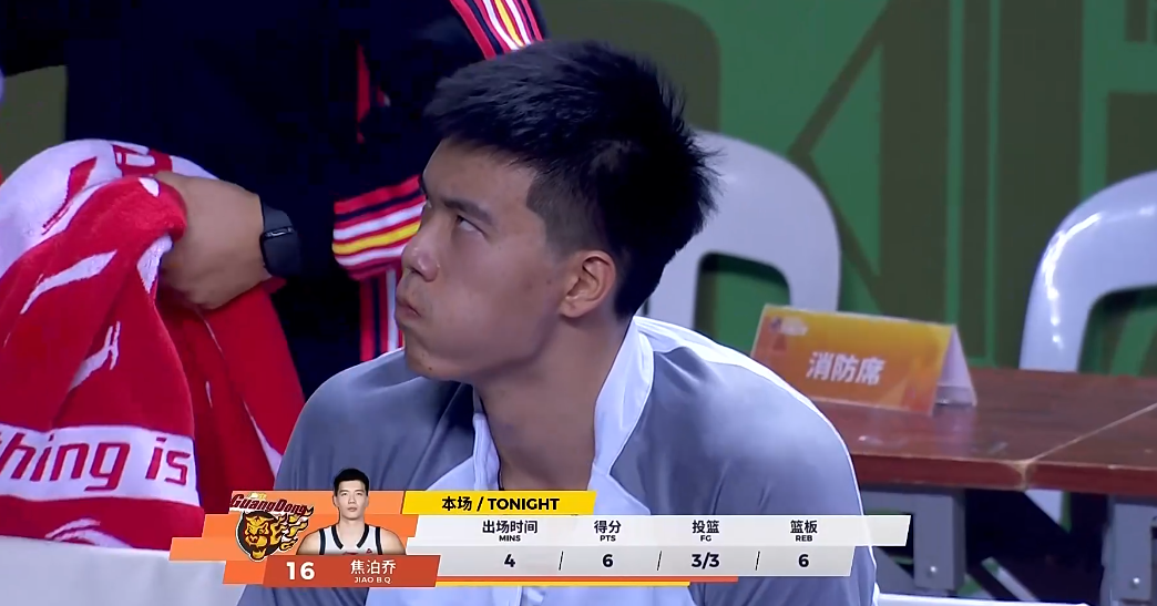 开云体育官网-刚下车就开练！战上海3条件对广东不利，粤媒支招杜锋：学深圳