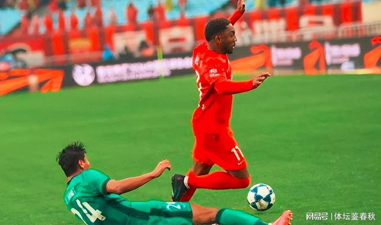 kaiyun-国安后防线洗牌！现役国脚踢不上比赛，蒙哥马利为何偏爱海米提？